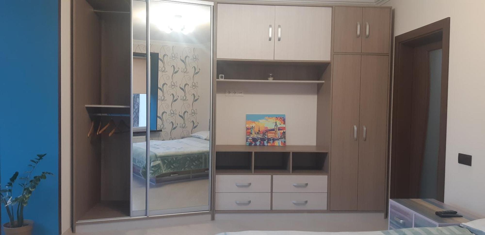One Bedroom In If :) Apartment